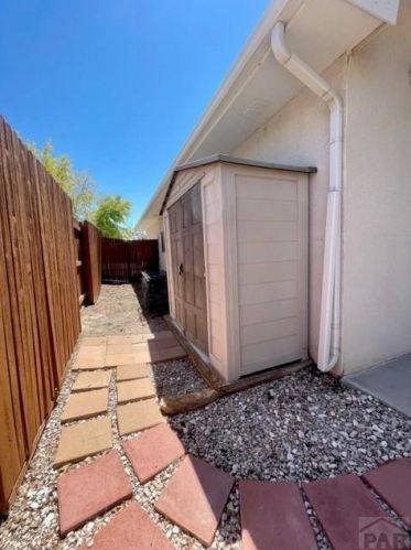 4907 Briarcrest Dr, Pueblo CO  81005-5591 exterior