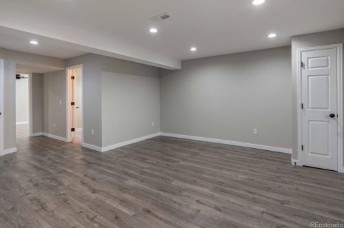 24738 Layton Pl, Denver CO exterior