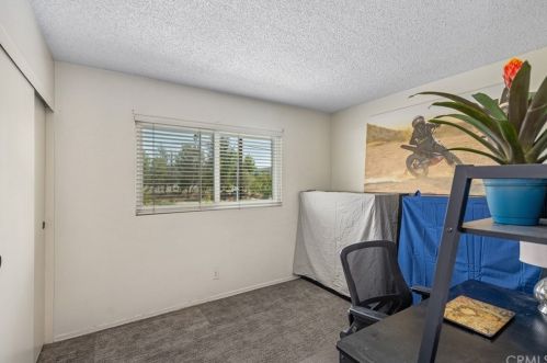 6298 Woodsboro Ave, Anaheim CA  92807-2347 exterior