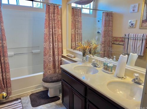 9031 Marmalade Ct, Riverside CA  92508-6227 exterior