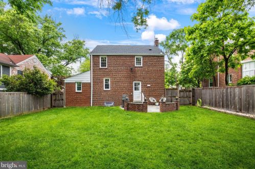 9613 Clearview Pl, Silver Spring MD 20901-2902 exterior