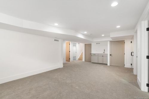3131 Jasmine Way, Denver CO  80222-7627 exterior