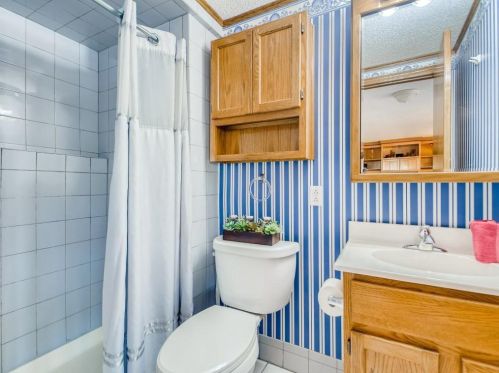 3231 Black Oak Dr, Saint Paul MN  55121-2334 exterior