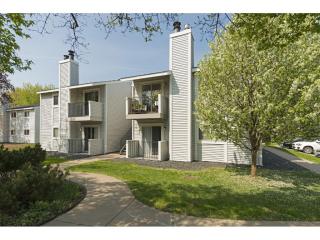 1712 Pleasant St, Saint Paul, MN 55113-5256