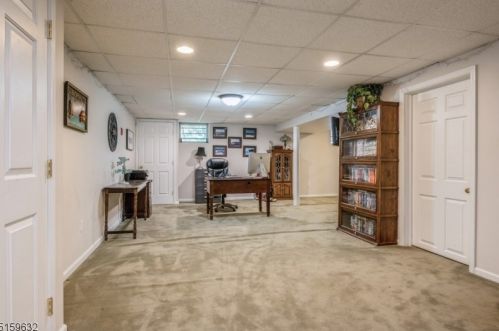 29 Phyllis Pl, Dover NJ  07869-4609 exterior