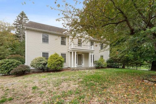 3 Richards Ave, Norwalk, CT 06854-2309