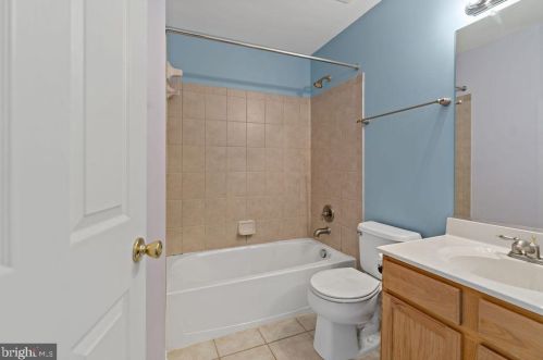 409 Prospect Hl Blvd, Charles Town WV 25414-5497 exterior