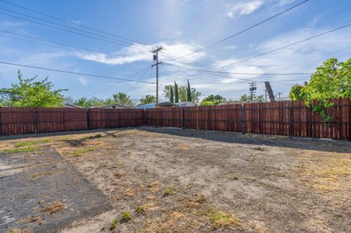 835 I St, Los Banos CA  93635-4310 exterior