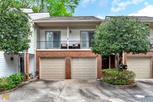 302 Brandywine Cir, Atlanta GA  30350-2002 exterior