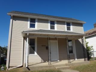 1235 Walnut St, Lancaster, OH 43130-4064
