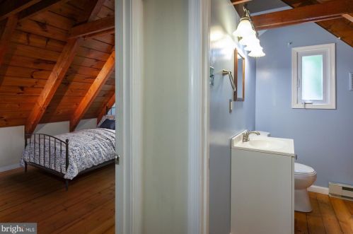 150 White Dogwood Pl, Harpers Ferry WV 25425 exterior