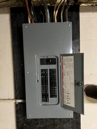 1701 Home Rd, Springfield OH  45504-1011 exterior