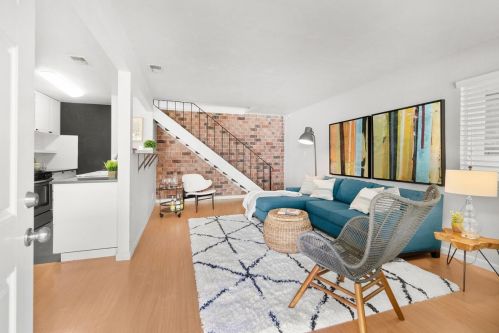 2812 Bidwell St, Davis, CA 95618-0323