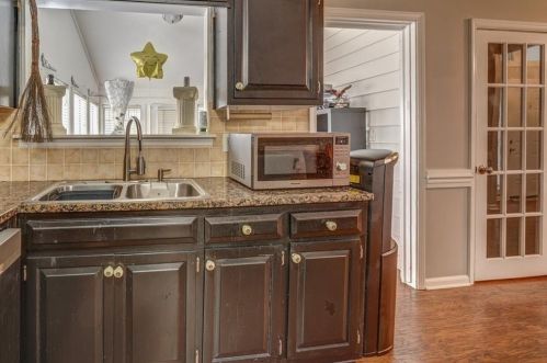 1785 Laurel Ridge Dr, Conyers GA  30094-6110 exterior