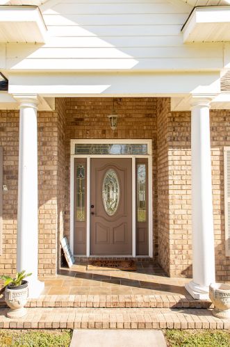 111 Howard Ln, Waycross, GA 31503-7647