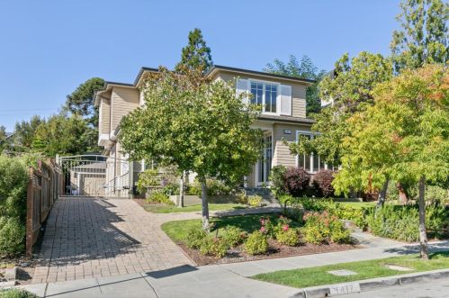 1417 Cabrillo Ave, Burlingame, CA 94010-4708