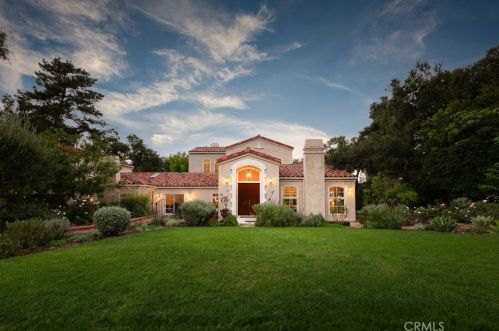 21149 Entrada Rd, Topanga, CA 90290-3535