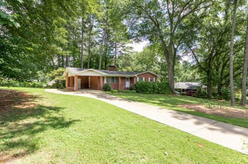 2344 Fox Dr, Marietta, GA 30066-5316