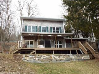 12 Penny Ln, Liberty, ME 04949-3431