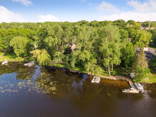 795 Heinel Dr, Saint Paul MN  55113-2152 exterior