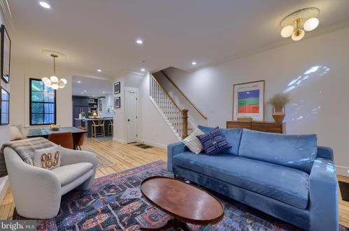 330 Mary St, Lancaster PA  17603-3328 exterior