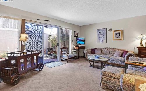 14547 Kings Ct, San Leandro, CA 94578-1760