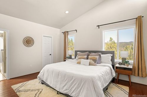 395 Cougar Dr, Boulder CO  80302-9521 exterior