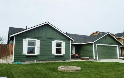 6006 Ochoco Ln, Pasco, WA 99301-5198