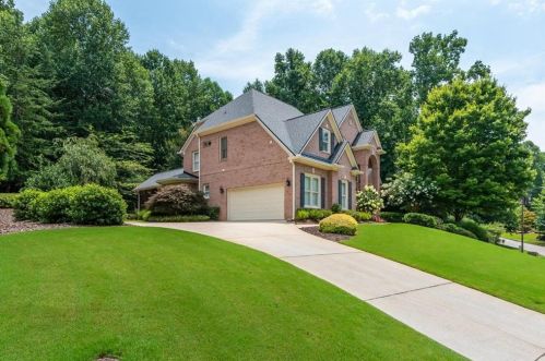 184 Grandmar Chase, Holly Springs, GA 30115-6409