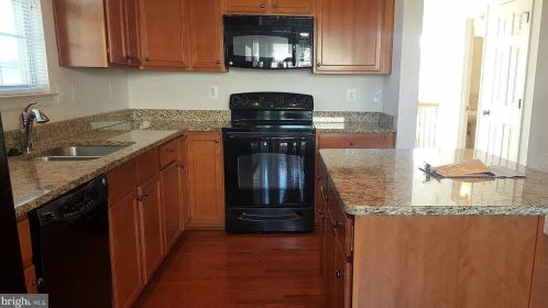 622 Snowberry Way, Aberdeen MD  21001-5605 exterior