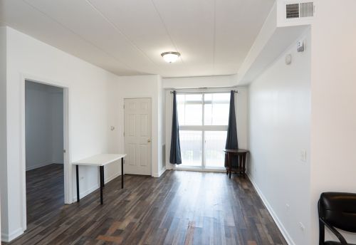 2734 Wentworth Ave, Chicago, IL 60616-2724