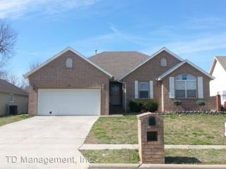 735 Meteor Ave, Springfield MO  65802-4559 exterior