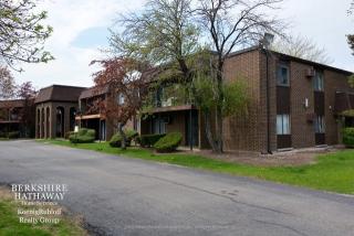 31 Washington Blvd, Long Grove, IL