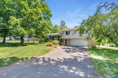 1428 Morningside Ave, Duluth, MN 55803-2130