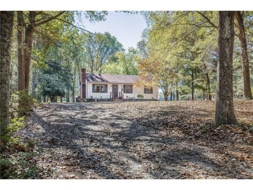 121 Edge Hill Farms Dr, Aylett, VA 23009-2916