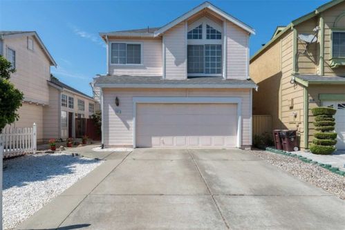 2061 Continental Ave, Hayward, CA 94545-1947