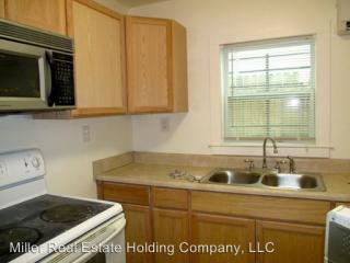 523 39th St, Savannah GA  31401-9025 exterior