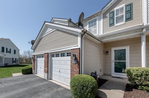 4903 Heritage Heights Cir, Hazelwood, MO 63042-1594