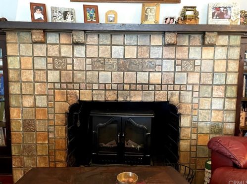 5625 Magnolia Ave, Riverside CA  92506-1822 exterior