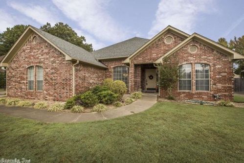 2518 Frederick Dr, Conway, AR 72034-9698