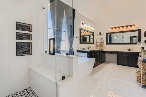 8301 Ash Riv Ct, Fort Worth TX  76137-5715 exterior