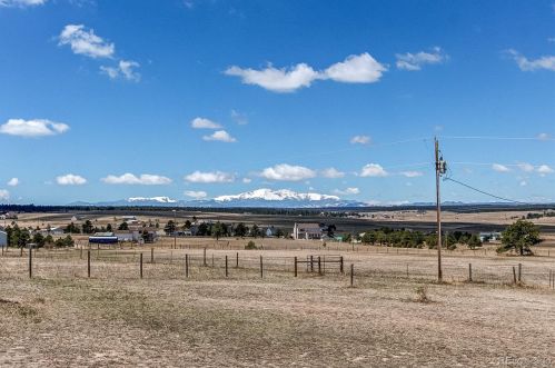 12535 Mccune Rd, Black Forest CO 80106-8903 exterior