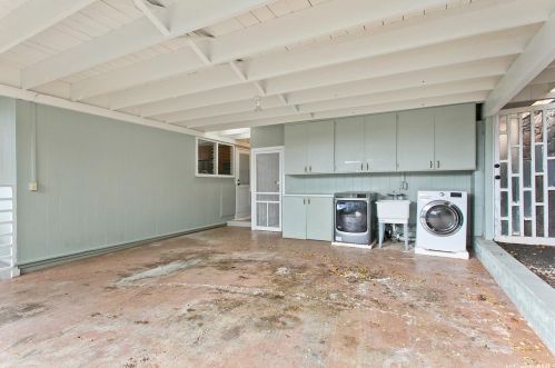 1904 Iwi Way, Honolulu HI  96816-3908 exterior
