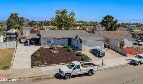 879 Millstone Ave, Santa Maria, CA 93455-3305