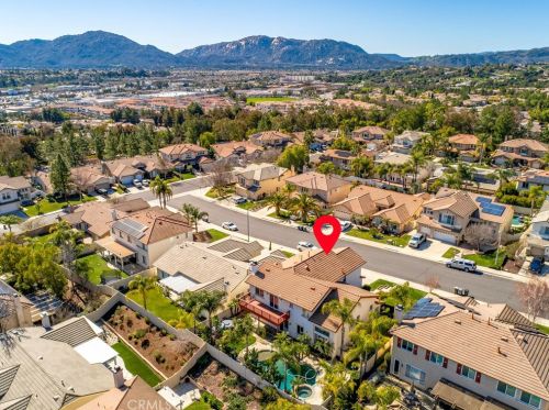43950 Larino Ct, Temecula, CA 92592-9356