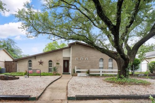 3110 Teakwood Dr, Garland, TX 75044-5862