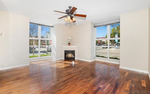 395 Cedar St, San Diego, CA 92101-2658