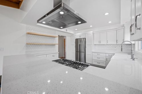 156 Peralta Hills Dr, Anaheim CA  92807-3431 exterior