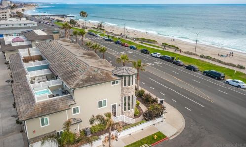 3710 Carlsbad Blvd, Carlsbad, CA 92008-8211