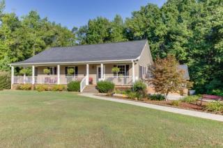 519 Syracuse Rd, Easley, SC 29642-8395